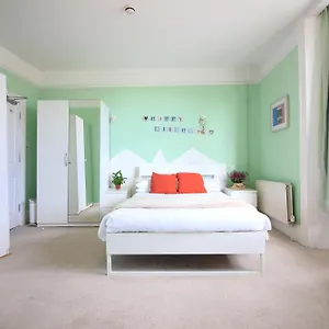 Lichfield House 4* Brighton
