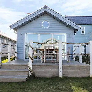  Holiday home Sea Dog